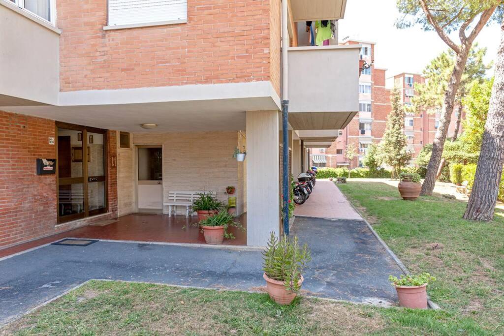 Free Parking Appartamento 5 Stelle Elegante Con Suite Ліворно Екстер'єр фото