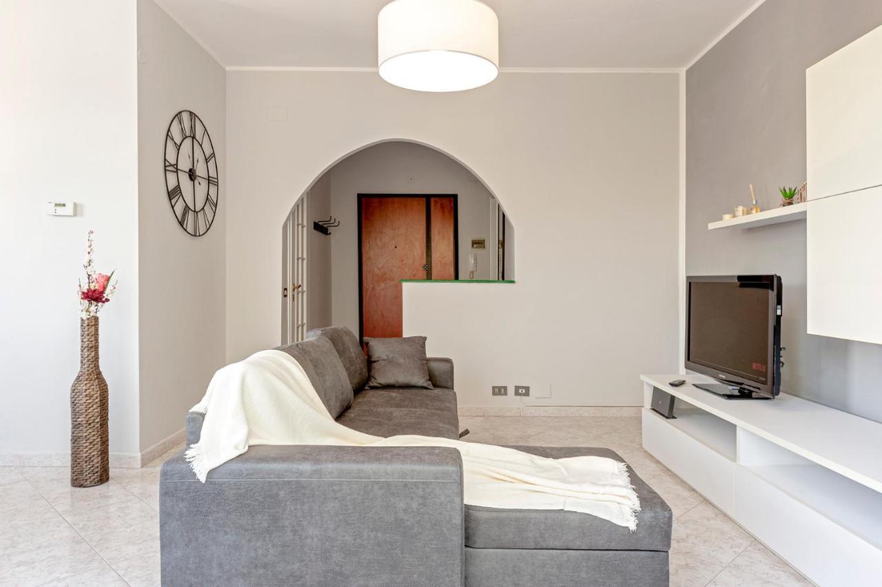 Free Parking Appartamento 5 Stelle Elegante Con Suite Ліворно Екстер'єр фото